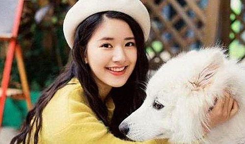 娱乐圈吃瓜大事件2024：爆料狂潮一网打尽，黑料视频全收藏