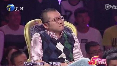 娱乐圈求婚话题再燃🔥 网友热议那些年感动瞬间和争议点