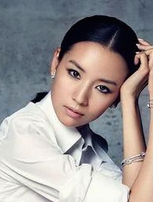 娱乐圈最新爆料再掀热议：真相与谣言的交锋👀