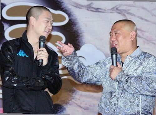 揭秘娱乐圈：吃瓜系统如何助力明星逆袭，背后故事全曝光！